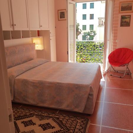 Casa Zahira Lägenhet Rapallo Exteriör bild