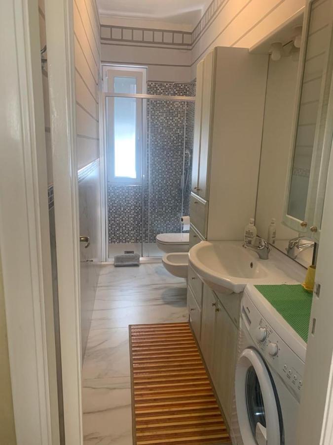 Casa Zahira Lägenhet Rapallo Exteriör bild